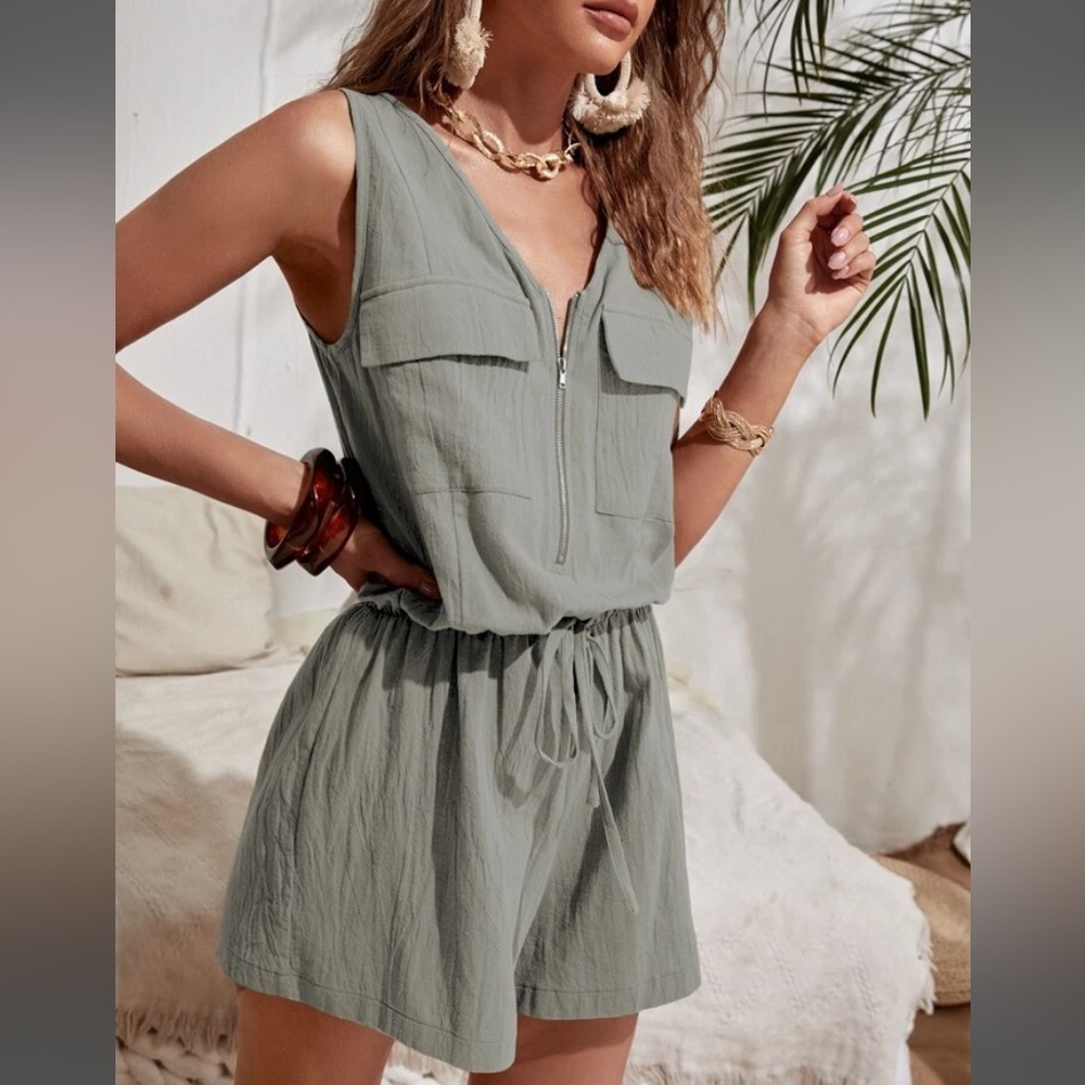 Gray SHEIN LUNE Flap Pocket Zip Front Knot Waist Romper